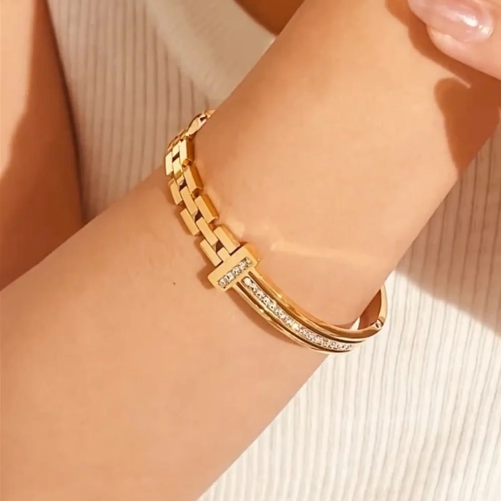 👠 Gold Link Cz Diamond Bangle Bracelet